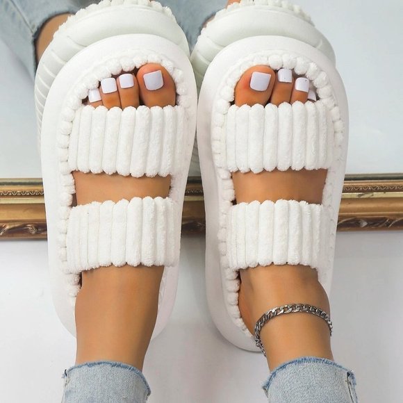 White Cozy Womens Minimalist Fuzzy Bedroom Slippers - Picture 5 of 5